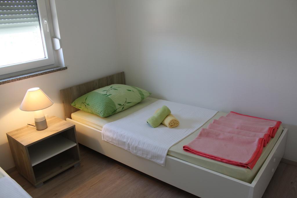 Apartments Bellator Šilo Exterior foto